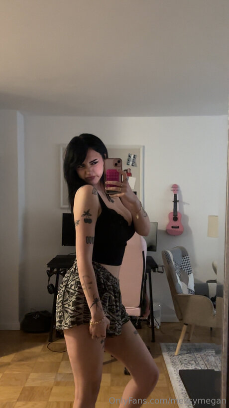 messymegan セックス女優 ギャラリー