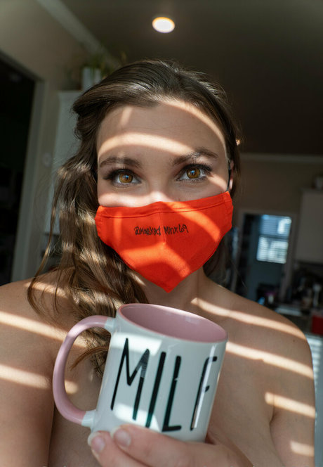 maskedminx6969 かわいいポルノスター ギャラリー