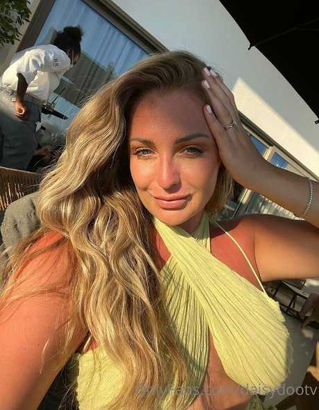 daisydootv 裸の女優 画像