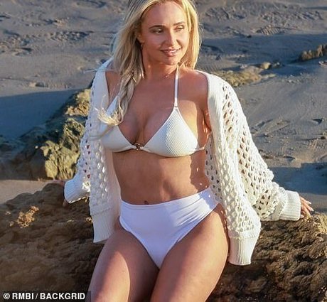 コスプレ フェムボーイ オンリーファンズ パーフェクト 画像