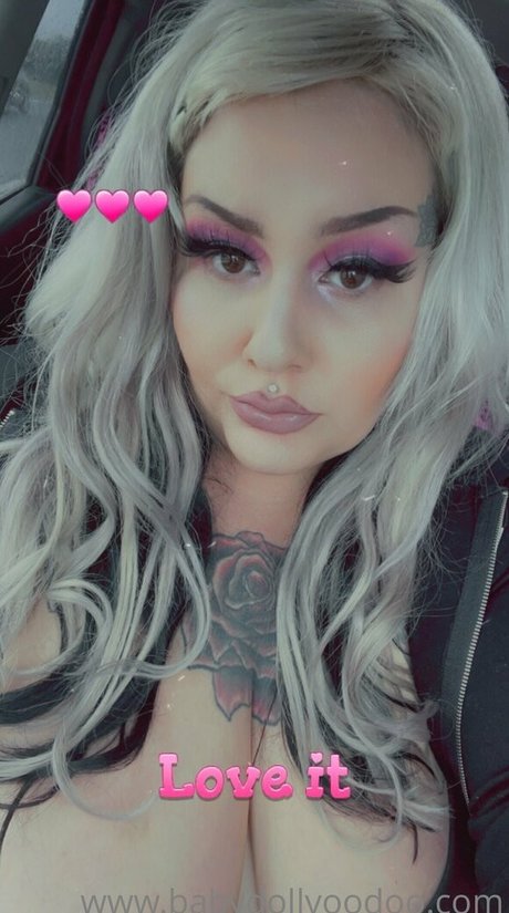 巨根ゲイOnlyFans セクシー 画像