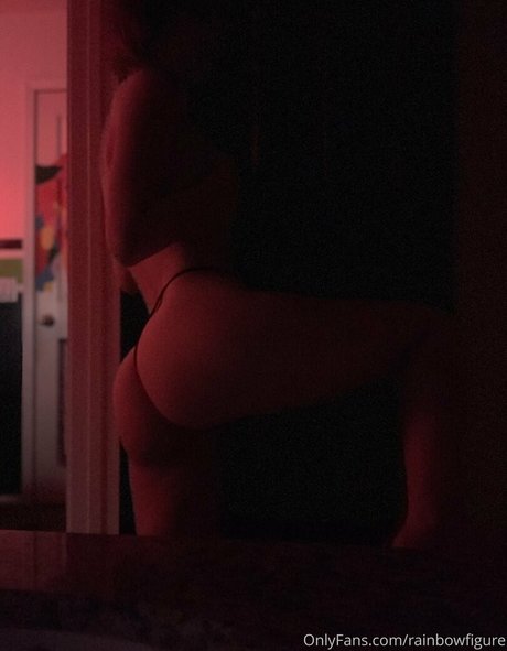 underboobgoddess エロティック女優 写真