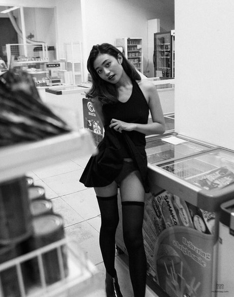 Yy mage アートポルノスター 写真