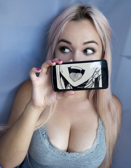 18歳のOnlyFans 無料ヌード 画像