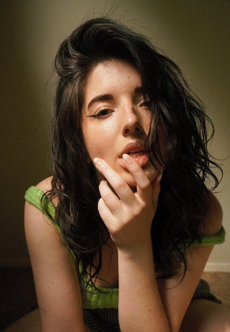 Slight Sounds ASMR HDポルノスター ギャラリー