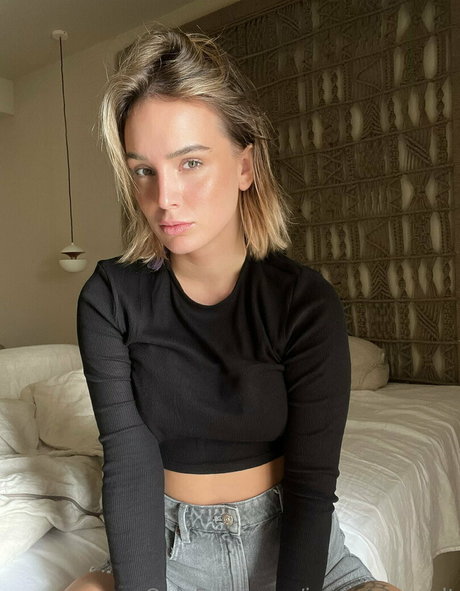 アマチュアヌードOnlyFans ポルノ 写真