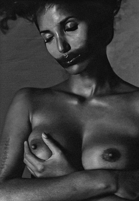 Padma Lakshmi ポルノスター セックス ギャラリー