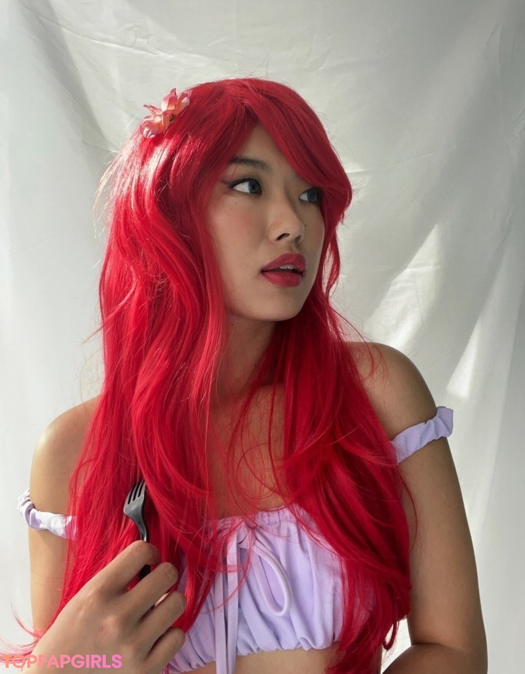 曲線美の裸OnlyFans エロチック 画像