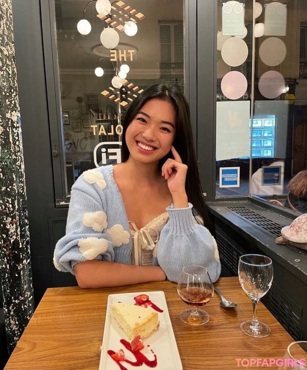 クソなOnlyFans ホットセックス 写真