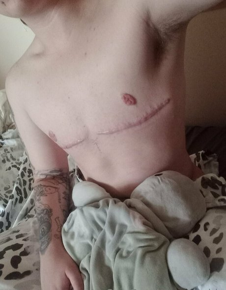 cvmslushie エロティックモデル ギャラリー