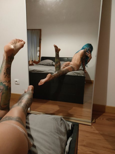 Discordia Suicide HDスター 写真