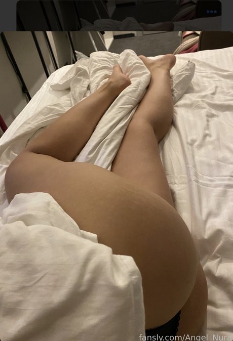 Angel Nura セクシー女優 画像