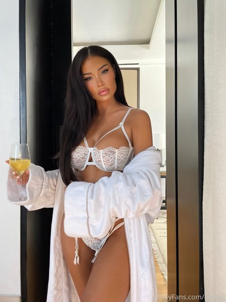 Adele grisoni トップスター 写真