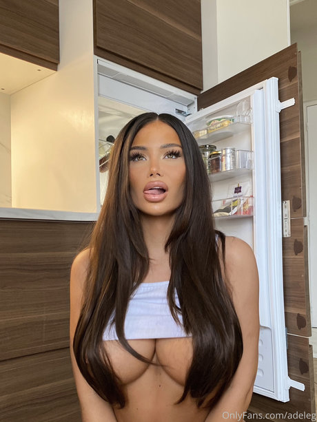 Adele grisoni ポルノスター セックス アーカイブ