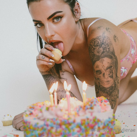 ガレガオンリーファンズ ホットxxx 写真