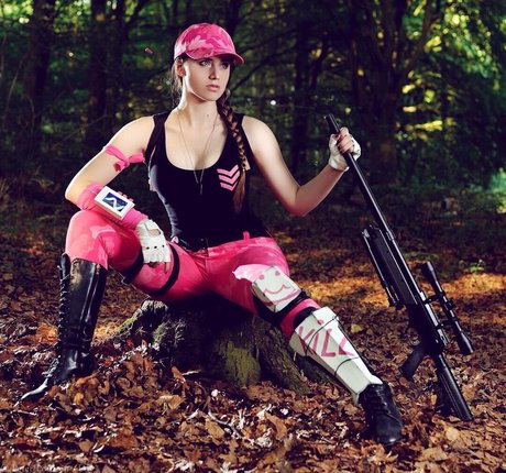 Adeline Frost 最高のモデル 画像