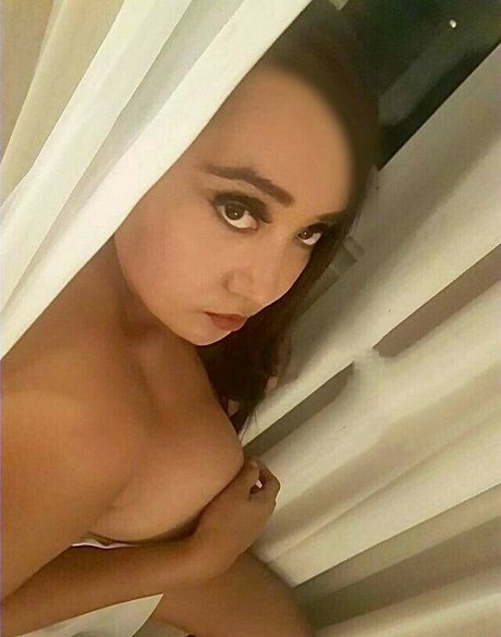 アナルパウグオンリーファンズ 美しいヌード ギャラリー