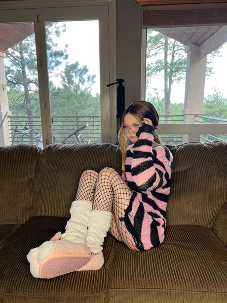 アジア人トゥインクOnlyFans 無料セクシー ギャラリー