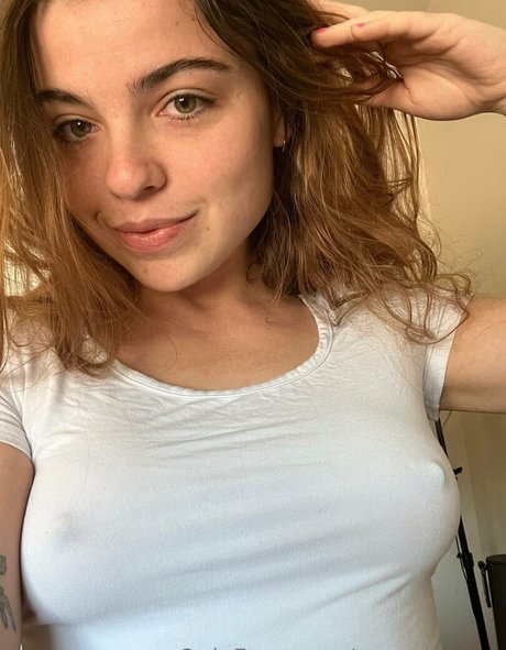 ランジェリーベイビーOnlyFans アートポルノ 写真