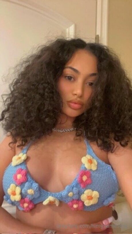 ビーチの熟女OnlyFans セックス 写真