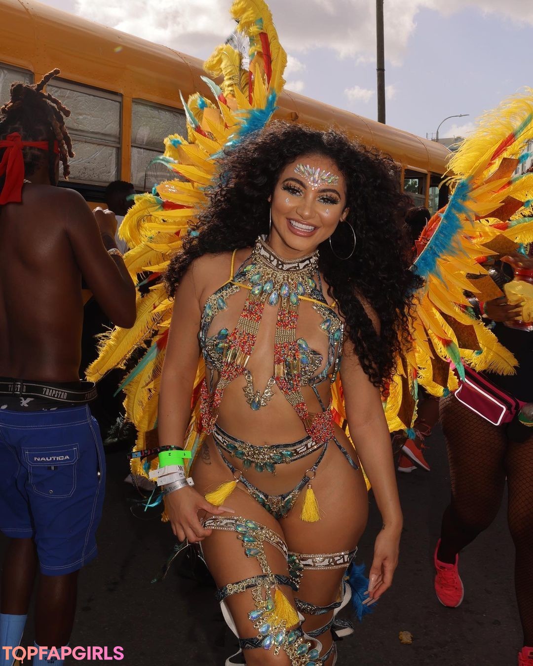 ティーングラスオンリーファン 美しいxxx 画像