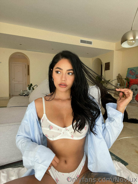 黒人フェムボーイOnlyFans ポルノ 写真