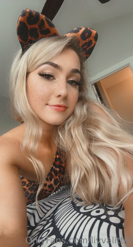 Livvalittle 無料スター 画像