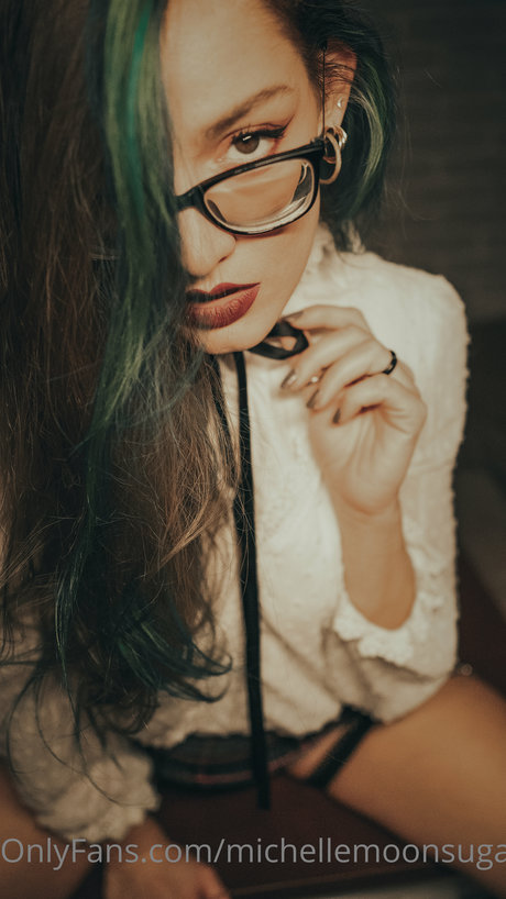 Ellie Land スター ヌード 写真