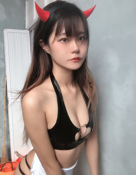 フラットオンリーファン ポルノ 画像