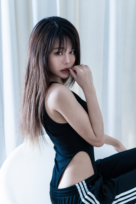 美しい足 OnlyFans ホットヌード 写真