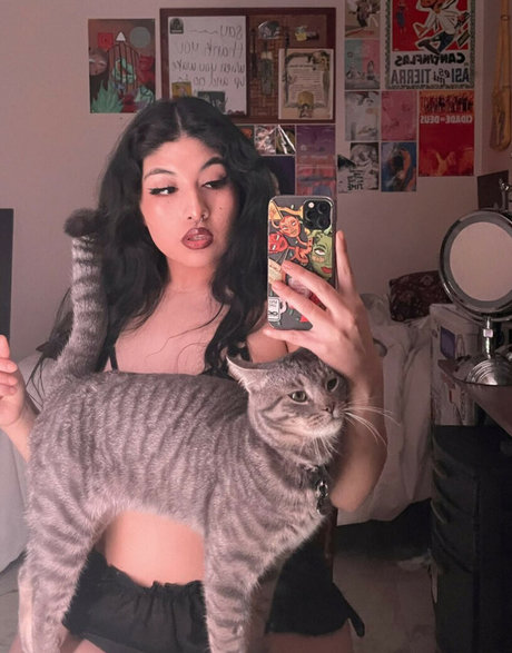 巨乳とお尻のOnlyFans HD 写真