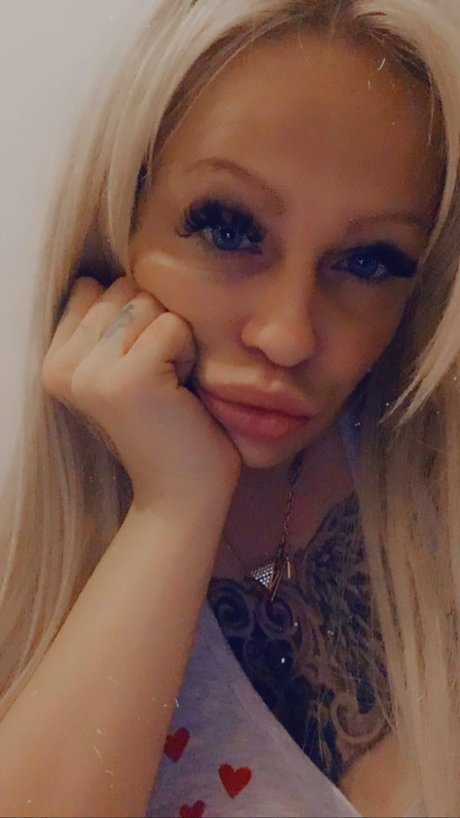 pekarvivi スター xxx 画像