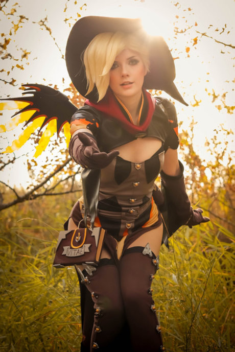 サッカーママOnlyFans エロチック 写真