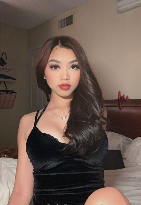 黒のランジェリーOnlyFans アートポルノ 写真