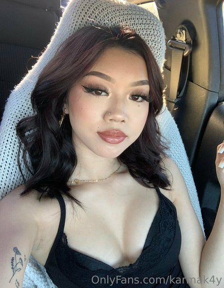 PawgトランスOnlyFans ホットヌード 写真