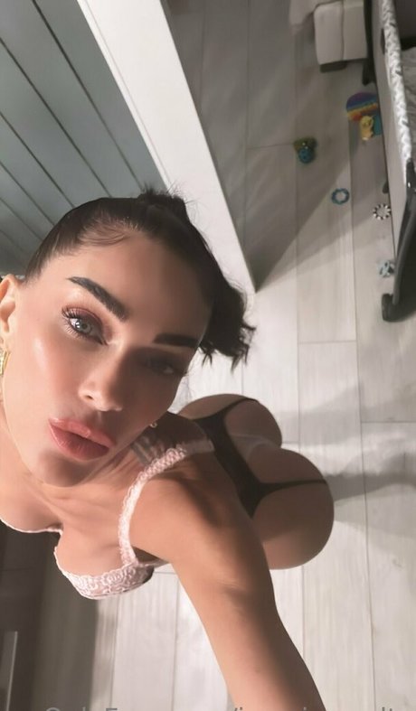 Jasmine Waltz かわいいポルノスター ギャラリー