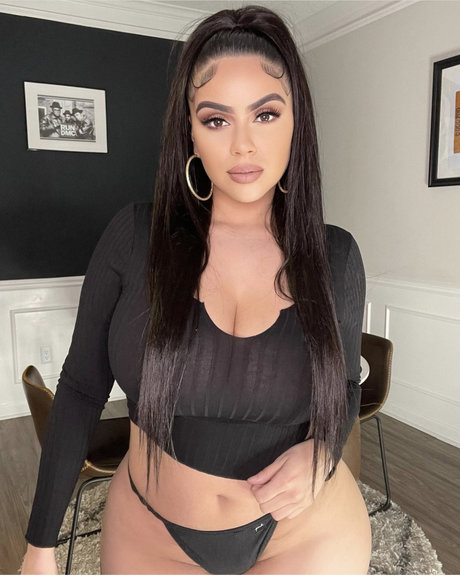 アジアンジム OnlyFans 美しい裸 ギャラリー