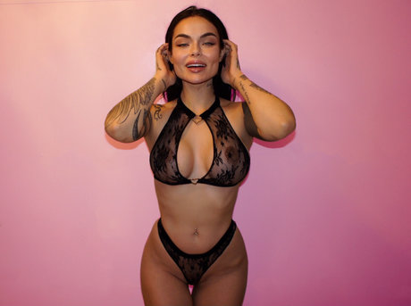 Zusje xxx女優 ギャラリー