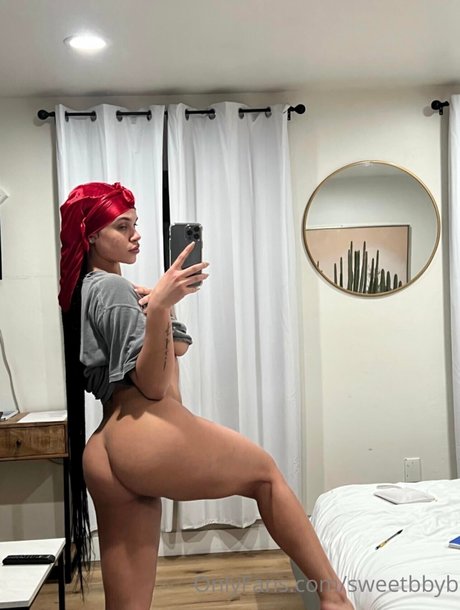 Bralynne Hughes HDポルノスター 写真