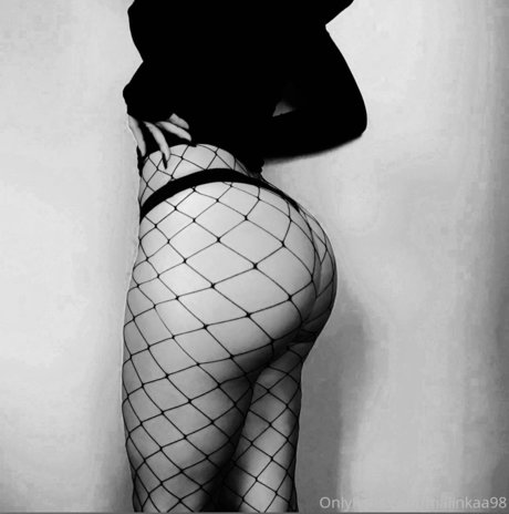 malinkaa98 ポルノスター ギャラリー