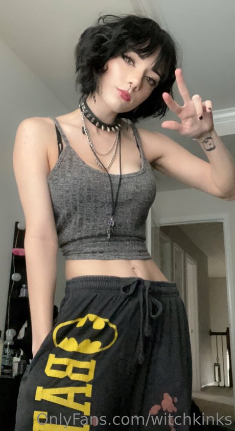 アジア人のアナルオンリーファン セクシー裸 写真