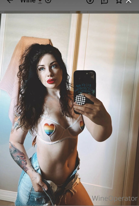 ティーングラスオンリーファン ホットヌード 画像