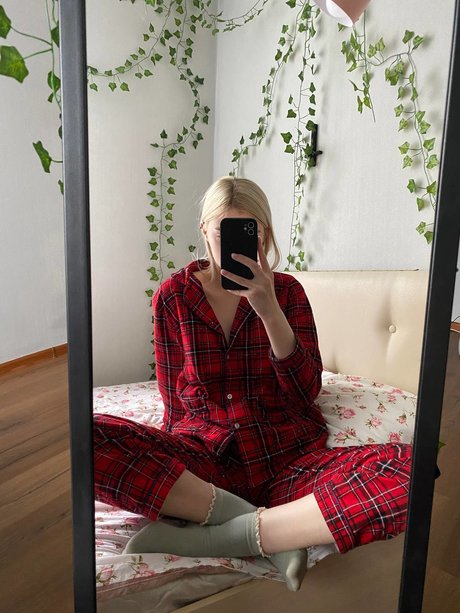 Allotropp ホットなスター アーカイブ