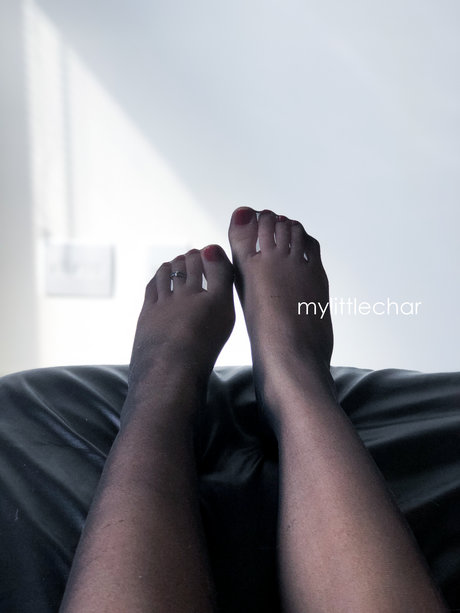 膨らみ OnlyFans ポルノ 画像