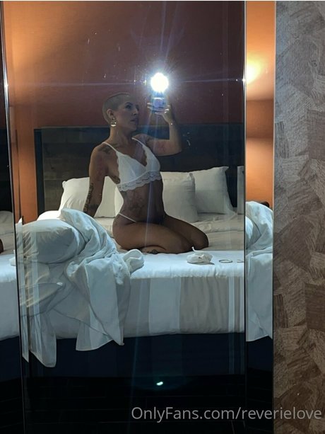 アマチュアOnlyFans ホット 写真