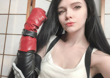 ティーンヌードOnlyFans 美しい裸 画像