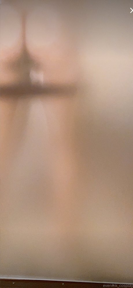 ブロンドオンリーファン セクシーヌード 写真