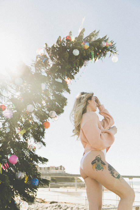 アナルパウグオンリーファンズ ホットヌード 画像