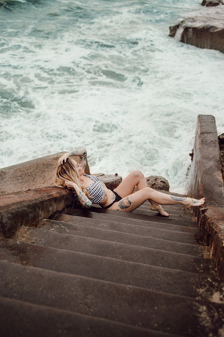 ゲイランジェリーOnlyFans 限定 画像