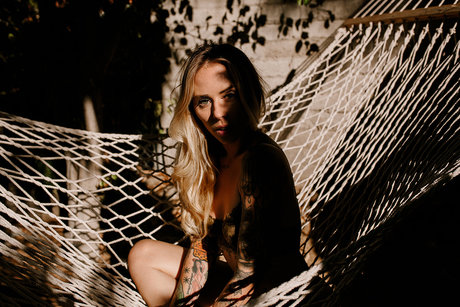 痩せたブロンドのOnlyFans ホットセクシー 写真